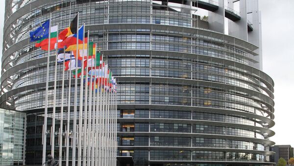 Европейский парламент и флаги стран Европы, архивное фото - Sputnik Lietuva
