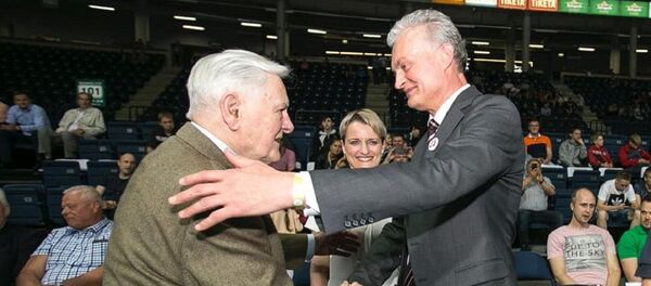 Валдас Адамкус и Гитанас Науседа Валдас Адамкус и Гитанас Науседа - Sputnik Lietuva