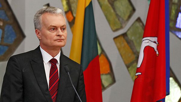Новоизбранный президент Литвы Гитанас Науседа отвечает на вопросы СМИ в Вильнюсе, Литва, 27 мая 2019 года - Sputnik Литва