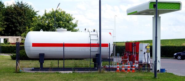 Заправочная станция сжиженным природным газом, архивное фото - Sputnik Литва