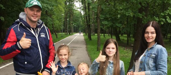 Криступас Кривицкас с семьей, архивное фото - Sputnik Литва