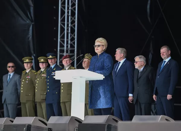 Grybauskaitė paminėjo 100-ąsias Šaulių sąjungos metines Grybauskaitė paminėjo 100-ąsias Šaulių sąjungos metines - Sputnik Lietuva