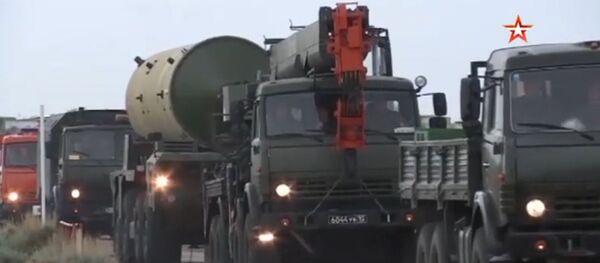 Paskelbti Rusijos karinių kosminių pajėgų naujos priešraketinės raketos paleidimo kadrai Paskelbti Rusijos karinių kosminių pajėgų naujos priešraketinės raketos paleidimo kadrai - Sputnik Lietuva