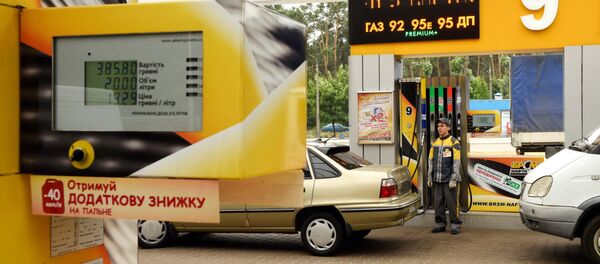 АЗС в Киеве, архивное фото - Sputnik Литва