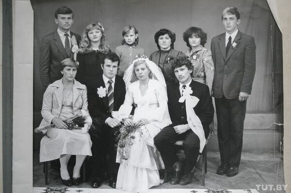 Свадебная фотография Василия и Людмилы Игнатенко, архивное фото - Sputnik Lietuva