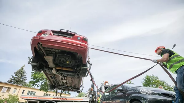 Vilnius pradėjo atsikratyti apleistų automobilių - Sputnik Lietuva