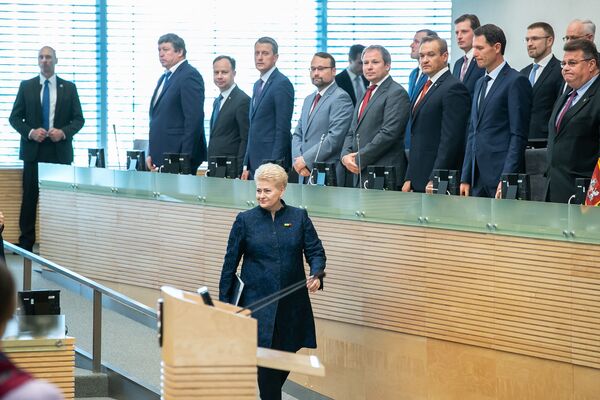Президент Литвы предостерегла от сотрудничества с враждебными странами Президент Литвы предостерегла от сотрудничества с враждебными странами - Sputnik Литва
