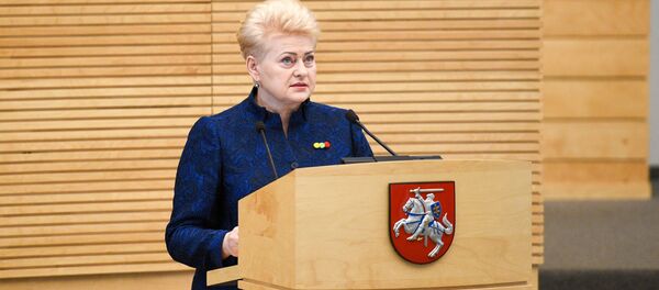 Выступление Дали Грибаускайте в Сейме, 11 июня 2019 года Выступление Дали Грибаускайте в Сейме, 11 июня 2019 года - Sputnik Литва