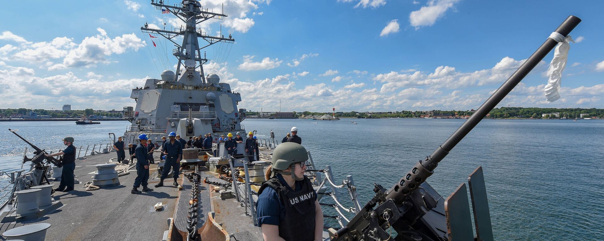 Ракетный эсминец USS Gravely отправляется из Киля (Германия) для участия в учениях НАТО BALTOPS - 2019, 9 июня 2019 года - Sputnik Литва, 1920, 08.06.2021