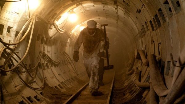 Коммунисты России призвали запретить западный сериал Чернобыль - Sputnik Литва