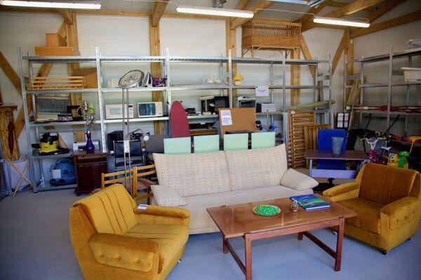 В Вильнюсе открылась первая станция по обмену вещами - Sputnik Литва