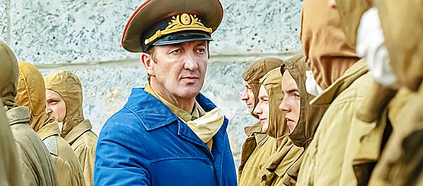 Актер Ральф Айнесон в роли генерала Тараканова в сериале Чернобыль Актер Ральф Айнесон в роли генерала Тараканова в сериале Чернобыль - Sputnik Lietuva