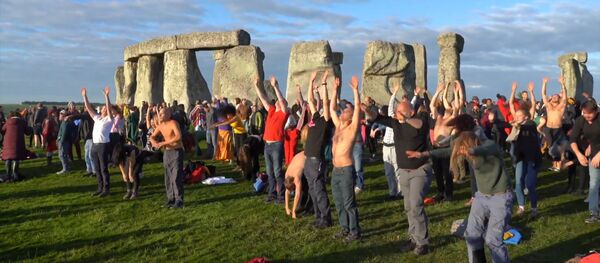 Европейские язычники празднуют День солнцестояния - Sputnik Литва