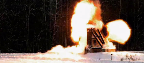 Убийца танков: опубликовано видео применения новой ракеты для Ми-28HM - Sputnik Литва