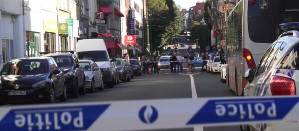 Женщина с ножом напала на пассажиров автобуса в Брюсселе. Кадры с места ЧП - Sputnik Литва