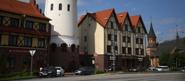 Восстановленная Рыбацкая деревня на берегу реки Преголи в Калининграде, архивное фото - Sputnik Литва