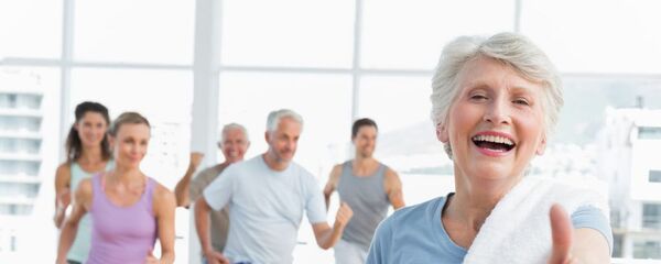 Занятие физкультурой для пожилых людей, архивное фото Занятие физкультурой для пожилых людей, архивное фото - Sputnik Lietuva