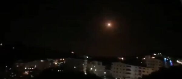 Paskelbtas Damasko apšaudymo raketomis vaizdo įrašas Paskelbtas Damasko apšaudymo raketomis vaizdo įrašas - Sputnik Lietuva