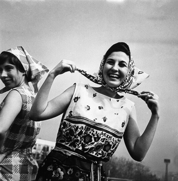 Реклама коллекции женской одежды. 1966 год - Sputnik Lietuva