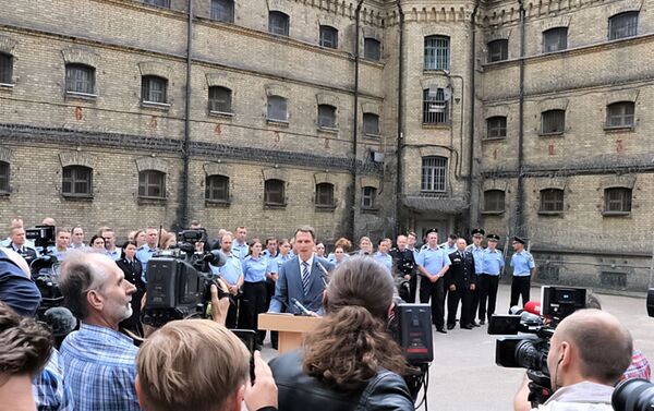 В Вильнюсе официально закрыли старейшую тюрьму Лукишкес - Sputnik Литва