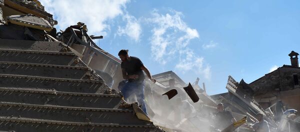 Последствия землетрясения в Италии - Sputnik Литва