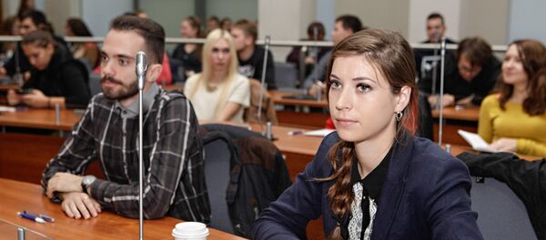 Экзамен по основам Конституции Литвы Экзамен по основам Конституции Литвы - Sputnik Lietuva