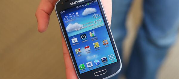 Смартфон Samsung S3 - Sputnik Литва