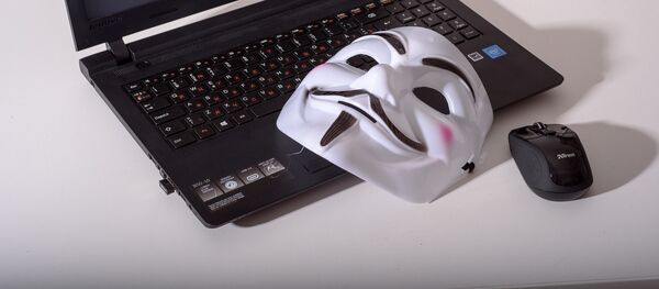 Маска хакера, архивное фото - Sputnik Lietuva