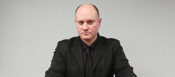 Мстислав Русаков, юрист-правозащитник, председатель правления НКО Русская школа Эстонии, архивное фото - Sputnik Литва