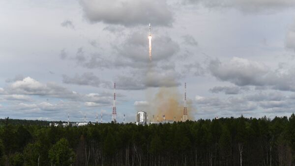 Пуск РНСоюз-2.1б со спутником Метеор-М с космодрома Восточный - Sputnik Lietuva