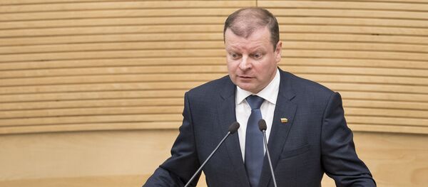 Премьер-министр Саулюс Сквернялис, архивное фото Премьер-министр Саулюс Сквернялис, архивное фото - Sputnik Литва