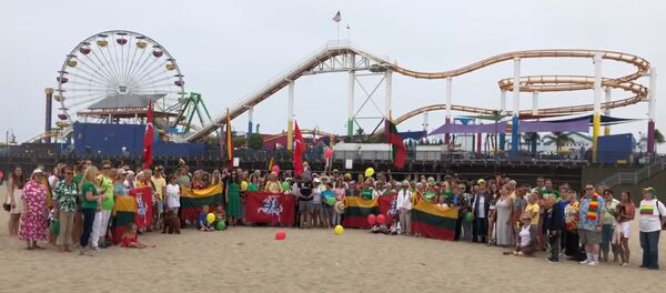 Американские литовцы поздравляют Литву с праздником коронации Миндаугаса Американские литовцы поздравляют Литву с праздником коронации Миндаугаса - Sputnik Lietuva