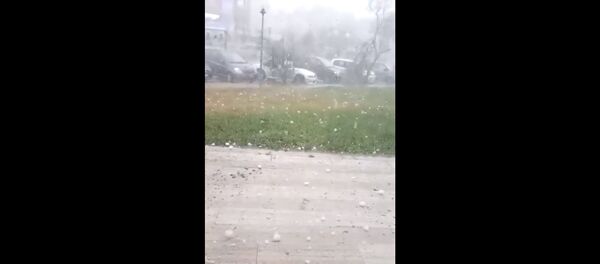 Град размером с апельсин в Италии Град размером с апельсин в Италии - Sputnik Литва