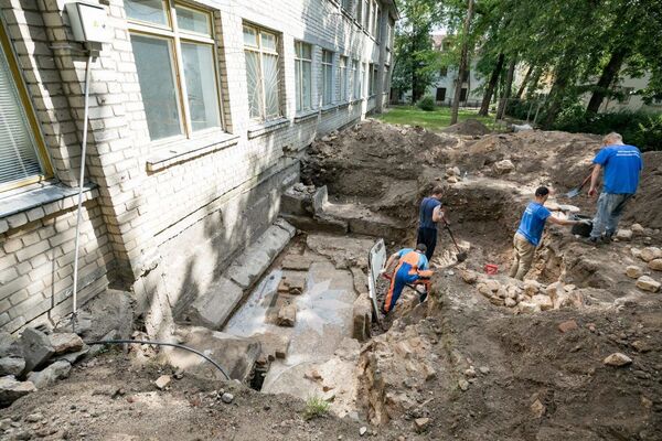Vilniaus Didžiosios sinagogos teritorijoje — nauji archeologų atradimai Vilniaus Didžiosios sinagogos teritorijoje — nauji archeologų atradimai - Sputnik Lietuva