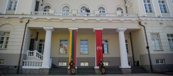 Новый президент Гитанас Науседа принимает Президентский дворец, 12 июля 2019 года - Sputnik Lietuva