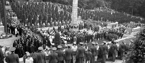 30-летие освобождения Литвы от фашистских захватчиков 30-летие освобождения Литвы от фашистских захватчиков - Sputnik Lietuva