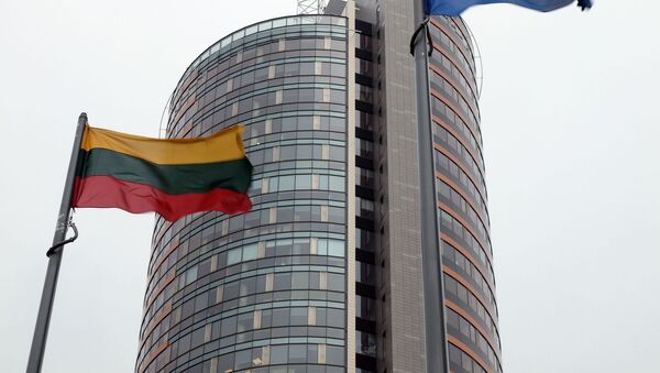 ES ir Lietuvos vėliavos , archyvinė nuotrauka - Sputnik Lietuva