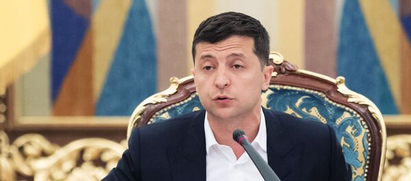 Президент Украины Владимир Зеленский на заседании Нацсовета по вопросам антикоррупционной политики - Sputnik Литва