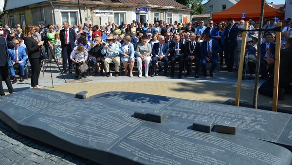 Открытие мемориала еврейской общине на площади синагоги - Sputnik Литва