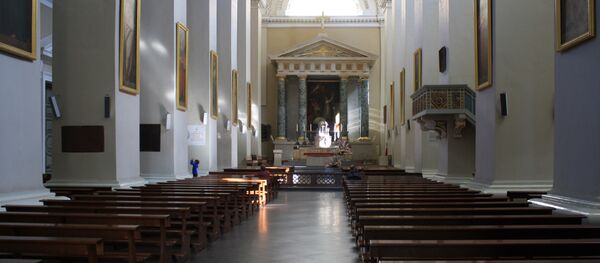 Кафедральный собор Вильнюса, главный зал, архивное фото - Sputnik Литва