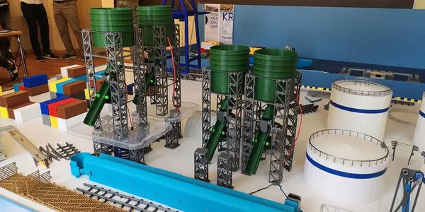 Klaipėdoje bus pristatytas 3D jūrų uosto logistikos žaidimas Klaipėdoje bus pristatytas 3D jūrų uosto logistikos žaidimas - Sputnik Lietuva
