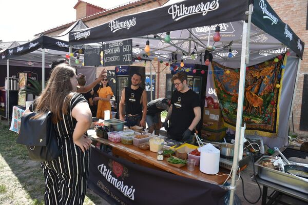 Фестиваль уличной еды BurgerFest 2019 в Вильнюсе - Sputnik Литва