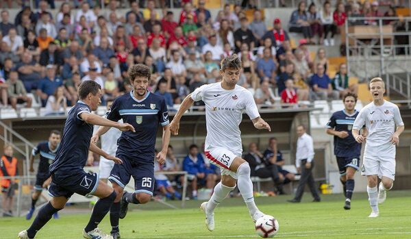 Судува еще раз наколотила чемпиону Сан-Марино пять мячей - Sputnik Литва