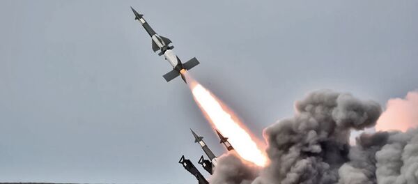 Ракетные учения в Херсонской области, Украина, архивное фото Ракетные учения в Херсонской области, Украина, архивное фото - Sputnik Lietuva