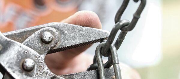 Разомкнуть цепь - Sputnik Литва