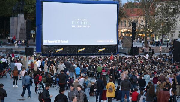 В Вильнюсе стартовал традиционный фестиваль Кино под звездами - Sputnik Lietuva