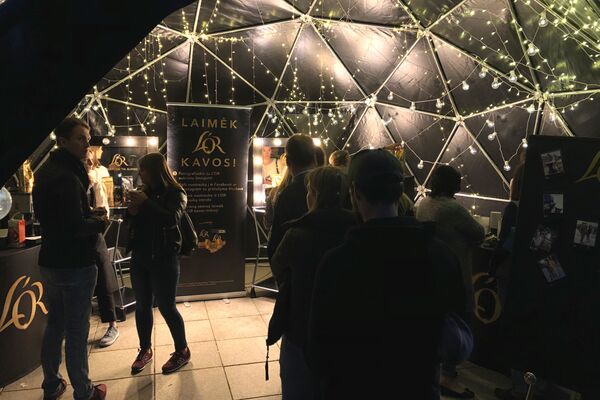 В Вильнюсе стартовал традиционный фестиваль Кино под звездами - Sputnik Литва