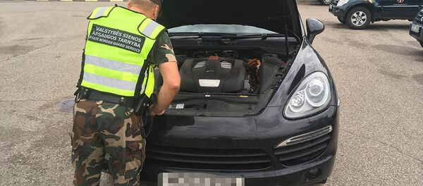 Угнанный Porsche Cayenne Угнанный Porsche Cayenne - Sputnik Lietuva