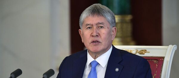 Экс-президент Киргизии Алмазбек Атамбаев, архивное фото Экс-президент Киргизии Алмазбек Атамбаев, архивное фото - Sputnik Литва