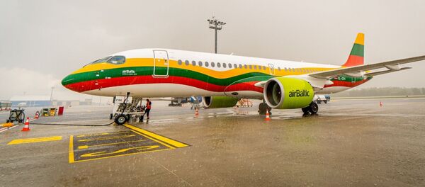 airBaltic pristato lietuvišką lėktuvo dizainą airBaltic pristato lietuvišką lėktuvo dizainą - Sputnik Lietuva